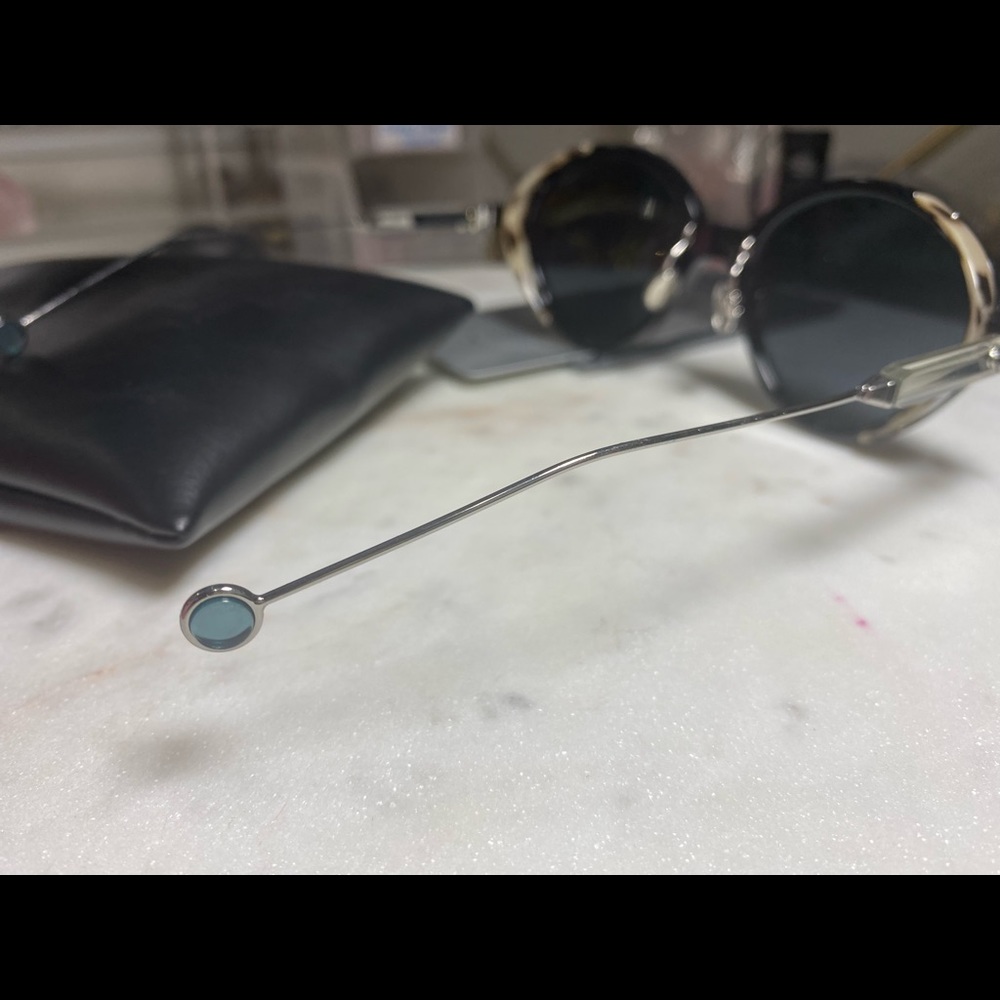 Christian Dior sunglasses - Picture 6 of 7